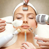 جوانسازی صورت با پیشرفته ترین متد دنیا در مطب دکتر حیدرزاده